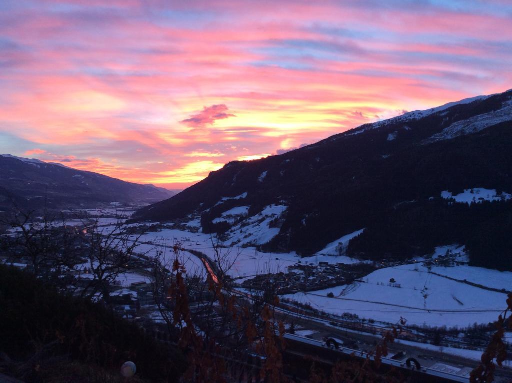 Ferienwohnung Zwoelferblick Bramberg am Wildkogel Esterno foto
